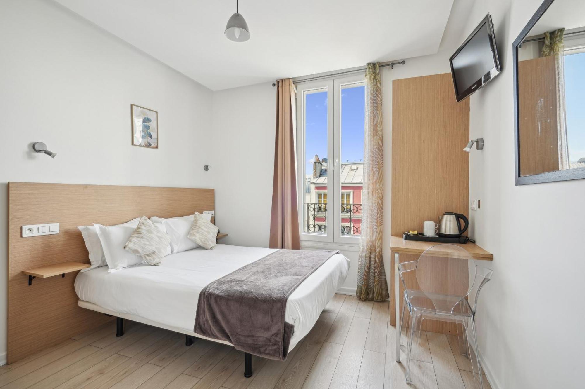 Hotel Le National Clichy Paris Dış mekan fotoğraf